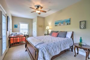 A bed or beds in a room at Picturesque Abode with Dock on Jackson Lake!