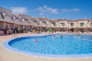 Piscina en o cerca de Apartamentos Moon Dreams Los Lentiscos