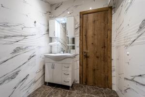 Koupelna v ubytování Hotel Caesar 2