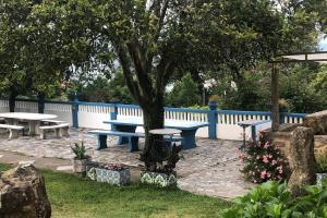 Vonkajšia záhrada v ubytovaní Villa Abad, finca rústica con casa y piscina