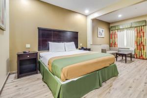 Americas Best Value Inn & Suites Tomball