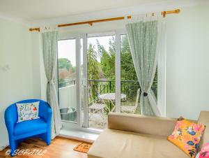 Χώρος καθιστικού στο Apple Perch 2BR Flat - Free Parking