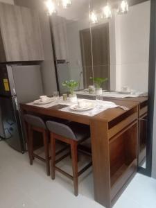 Gallery image of Fame Residences T1 Family Suite 1507 in Manila
