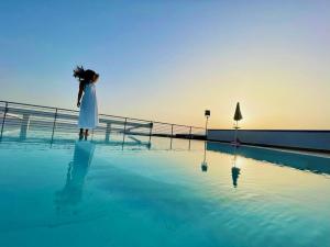 Bazén v ubytování Blu Hotel nebo v jeho okolí + 37 fotografií