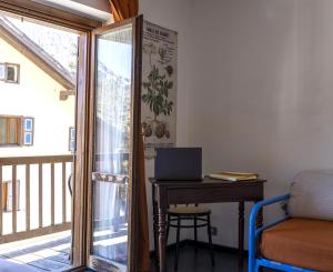 A balcony or terrace at Aparthotel Claviere