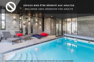 Bazén v ubytování Best Western Plus Europe Hôtel Brest nebo v jeho okolí
