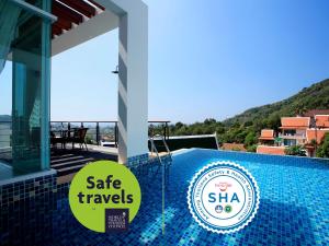 The swimming pool at or close to Kata Sea View Villas