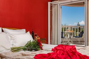 Balkón nebo terasa v ubytování Dinos Hotel