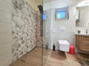 Kúpeľňa v ubytovaní House Peroj 2118