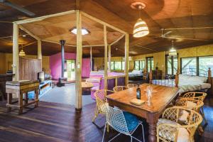 Χώρος καθιστικού στο Getaways at Byfield