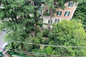 A garden outside M.G Home a un passo da tutto