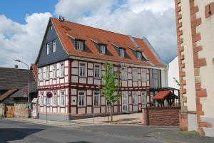 Afbeelding uit fotogalerij van Hotel Gasthof “Goldener Engel” in Stockstadt am Main