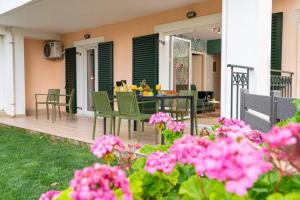 Zahrada ubytování Central & Elegant Suite with private garden