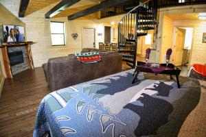 Gallery image of Gatlinburg - Honeymoon Hideaway in Gatlinburg