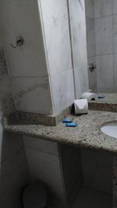 Un baño de Hotel Atlântico Avenida 24 fotos más