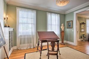 Historical Villa Less Than 1 Mi to Downtown Anderson!