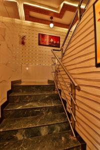 Fotografie z fotogalerie ubytování La Hotel Metro near BKC v Bombaji