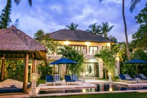 Zahrada ubytování The Beach Front Villas - North Bali