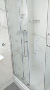 Ein Badezimmer in der Unterkunft APARTMAN KARLA