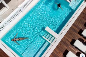 Bazén v ubytovaní Hotel Italia Palace alebo v jeho blízkosti