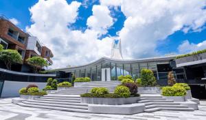 Bangunan di mana terletaknya hotel