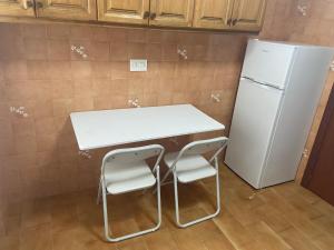 Kuchyňa alebo kuchynka v ubytovaní Apartamento céntrico con vistas y cerca de playa