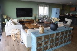 Et tv og/eller underholdning på casa funtana d u frusteru