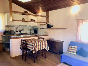 Kuchyňa alebo kuchynka v ubytovaní Casa in Campagna