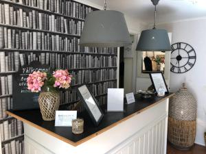 Gambar di galeri bagi Nautic Hotell di Marstrand
