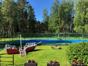 Bazén v ubytování Karle Hotel nebo v jeho okolí