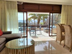 Galeriebild der Unterkunft Casa Tauro Golf - Luxury chalet with sea view in Las Palmas de Gran Canaria