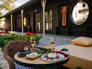 Gallery image of Esquisse Design Hotel in Tʼelavi