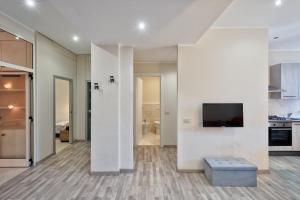 A bathroom at ACADAMIS - 4 min a piedi da Porta Susa