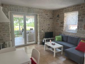 Gallery image of Holiday Home Toma in Puljane