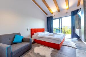 Posteľ alebo postele v izbe v ubytovaní La Finca OliveTree + 37 fotografií