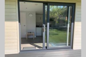 Gallery image of Independent garden studio - sleeps max 3. in Derby