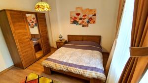 Postel nebo postele na pokoji v ubytování Zur Krone Aparthotel