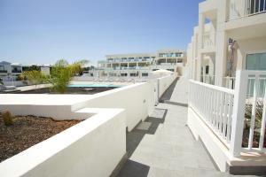 Balkón nebo terasa v ubytování Apartment El Sueño - GREAT SEA VIEWS - infinity POOL - free Wifi- smart TV-Residence Senator
