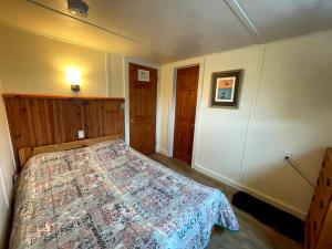 Gallery image of The Riverside Inn in Stowe