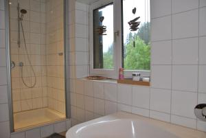Fotografia z galérie ubytovania Aparthaus am Walde & Appartement Sonnenseite v destinácii Bartholomäberg