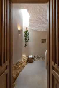 Zdjęcie z galerii obiektu Kaminos Boutique Hotel w mieście Simi