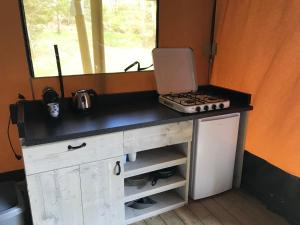 Gallery image of Budget Glamping Safaritent - La Steniole in Barbey-Séroux