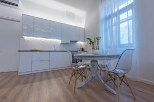 Kuchyň nebo kuchyňský kout v ubytování 1571_SUITES A1