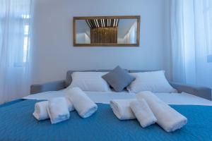 Postel nebo postele na pokoji v ubytování 1571_SUITES A1