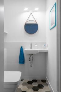 Kúpeľňa v ubytovaní Apartament Centrum- Nowy Świat