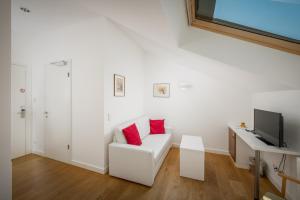 A television and/or entertainment centre at Hotel & Restaurant Dankl
