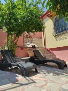 Vonkajšia záhrada v ubytovaní Caldera Premium Villa