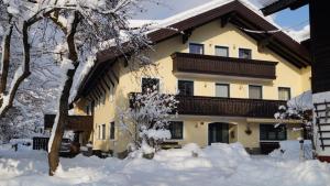 Fotografia z galérie ubytovania Haus Schön Weberhof v destinácii Kirchbichl
