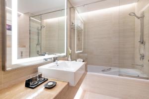 Jouri a Murwab hotel Doha的一间浴室