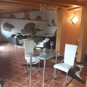 Posezení v ubytování Ferienwohnung mit Herz
